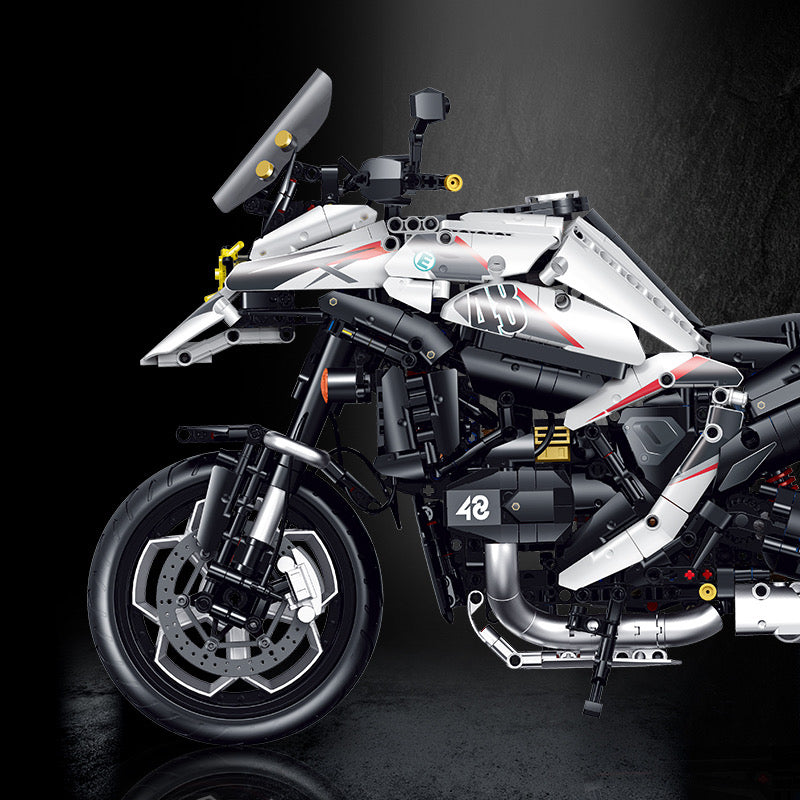 German Touring Motorbike | 2488pcs