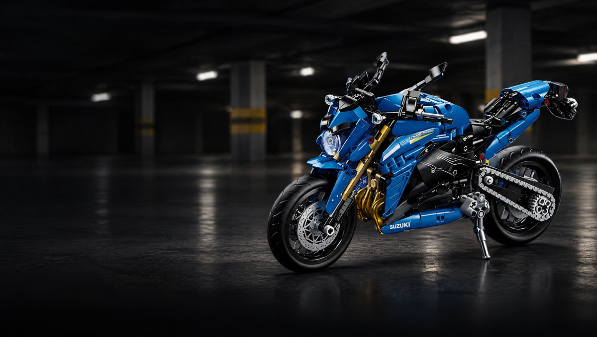 Suzuki's naked streetfighter at 1:6 scale