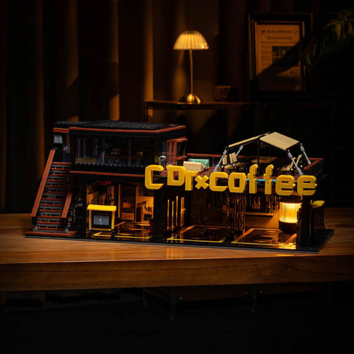 Lift the roof on a garage and café