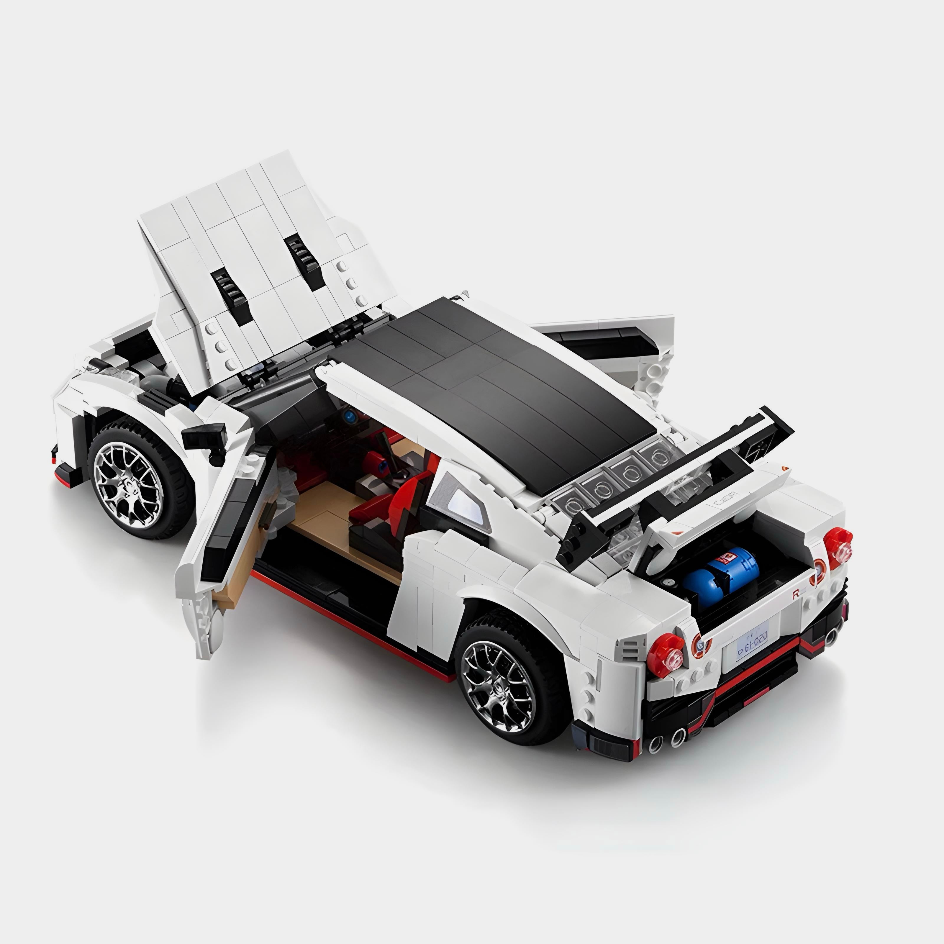 Remote Controlled R35 Godzilla | 1322pcs