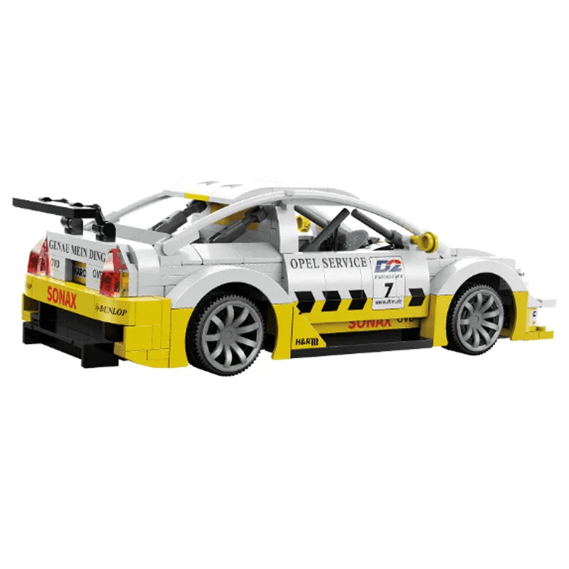 Remote Controlled Opel Astra V8 | 462pcs