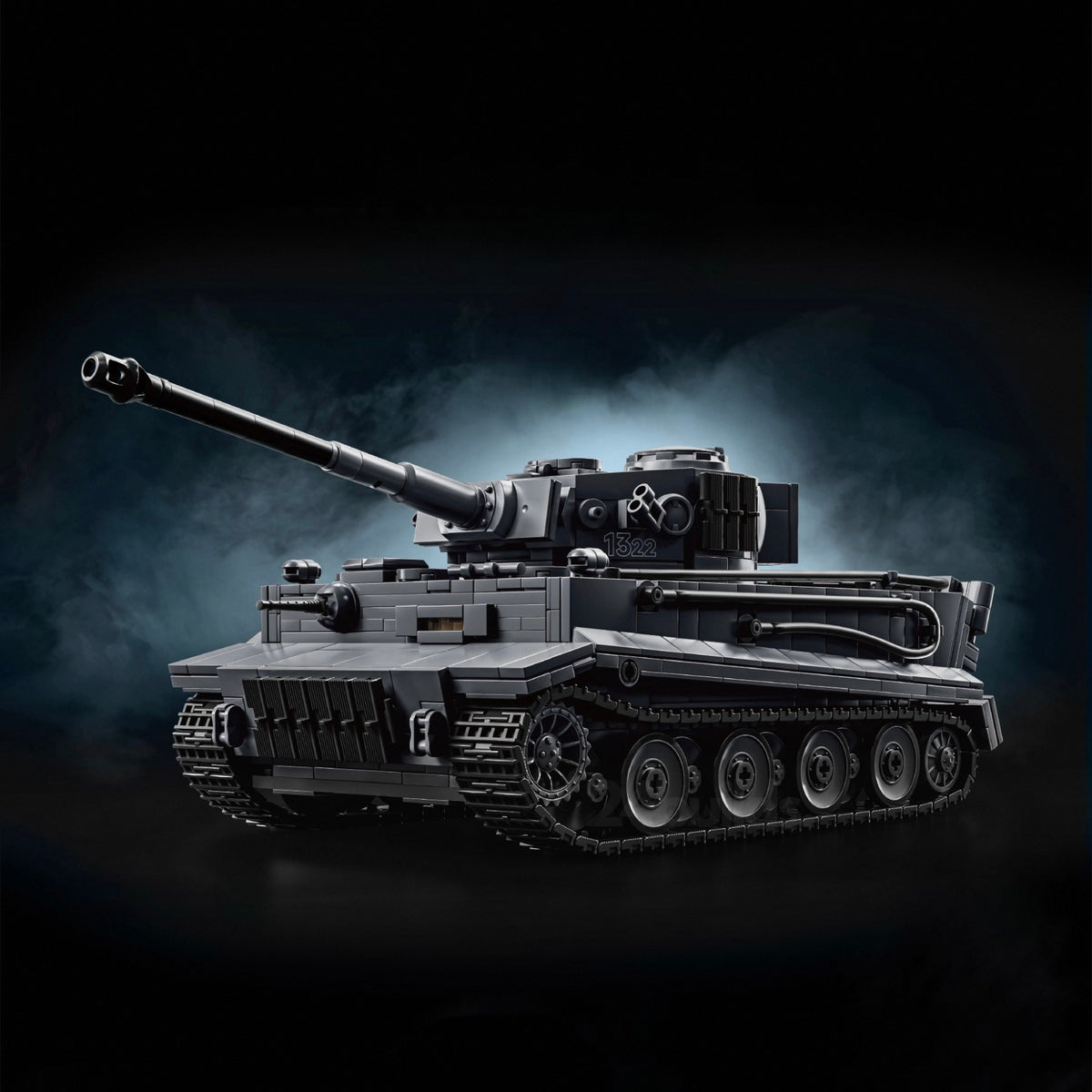 A heavy tank with a turret that turns 360°
