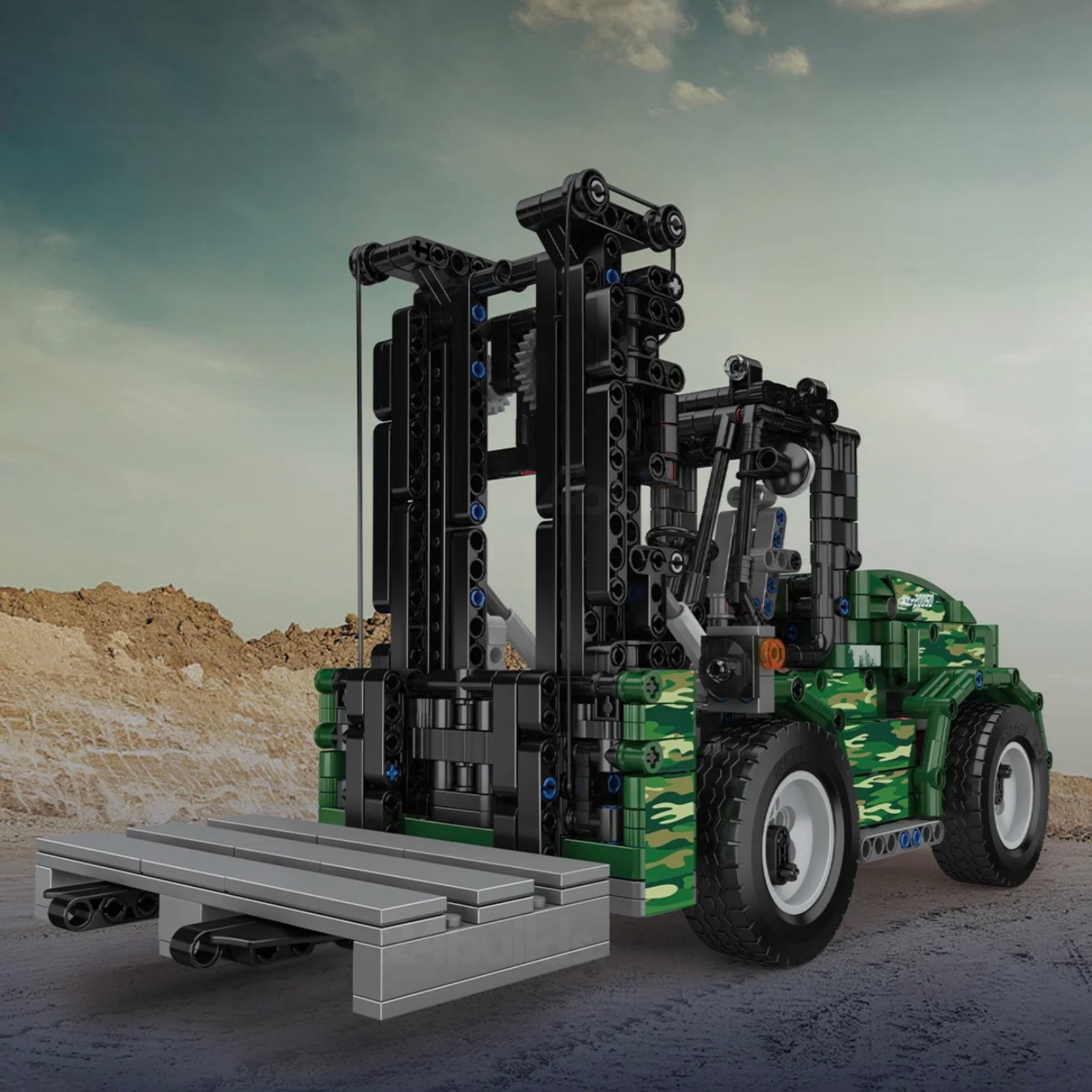 Heavy Duty Military Camo Forklift | 1312pcs