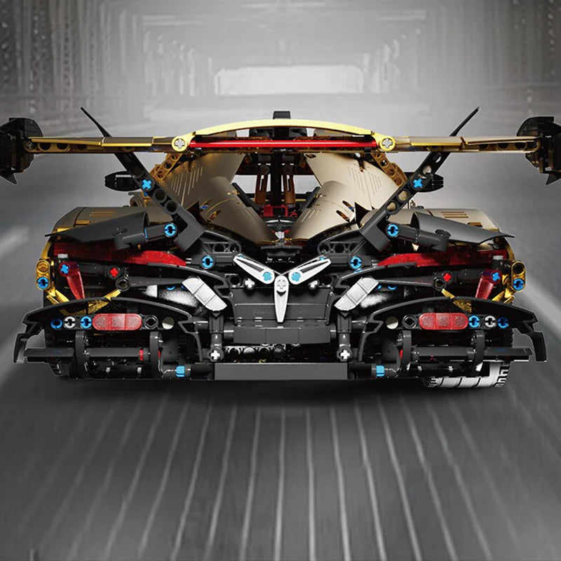 HYPERCAR "EMOCIÓN INTENSA" ORO SATINADO | 3667PCS