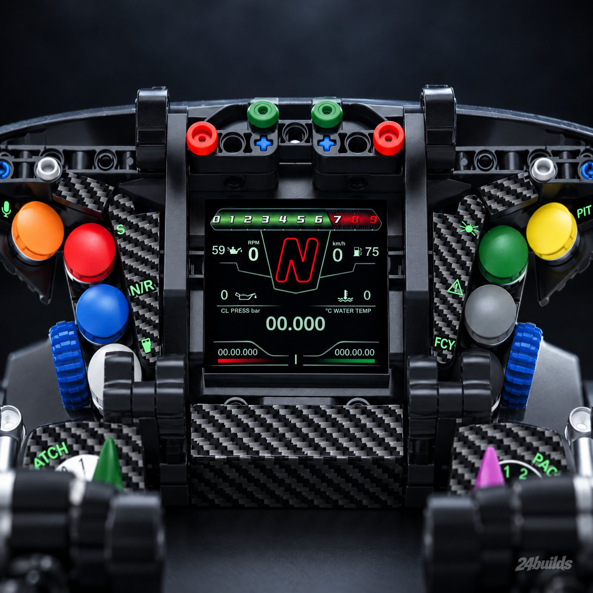 Italian GT Steering Wheel: colour race screen and coloured buttons close-up