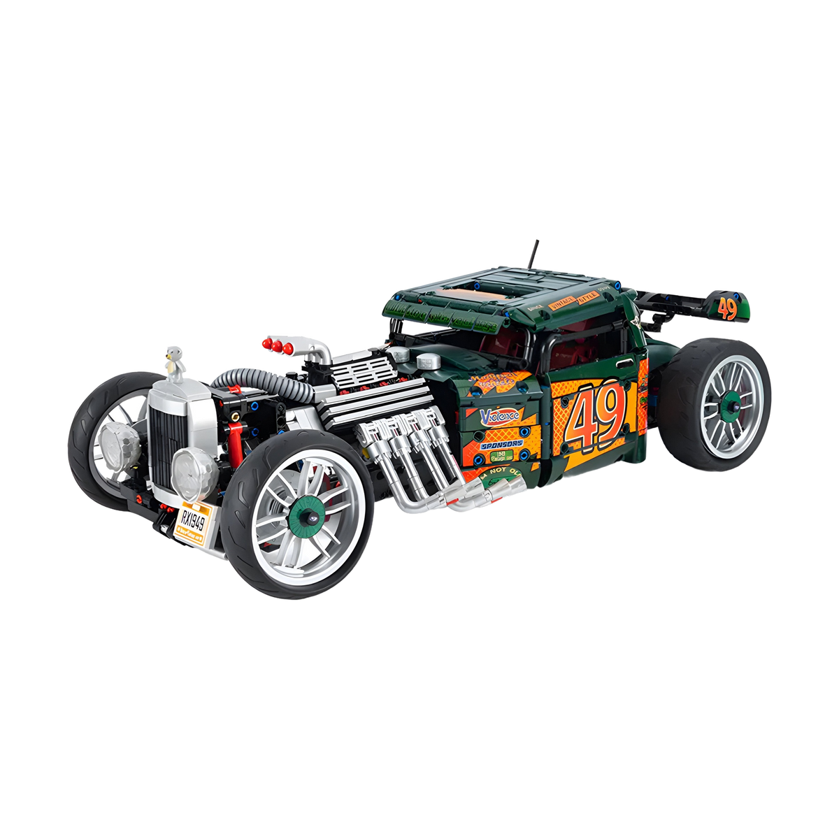 Ein Motor mit Kompressor und kompletter Auspuffanlage