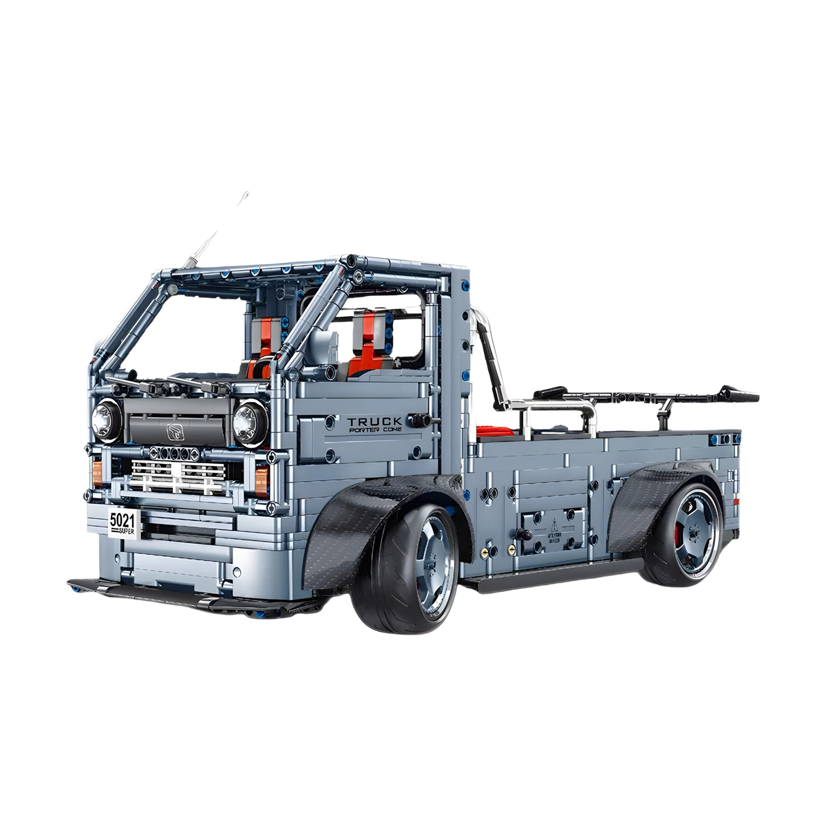 Ein Kei-Truck mit Reihensechszylinder im Heck