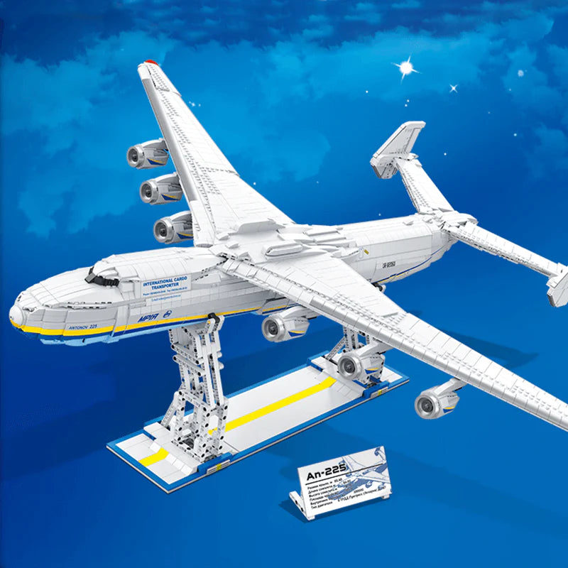 THE ULTIMATE ANTONOV 225 WITH STAND | 5349PCS